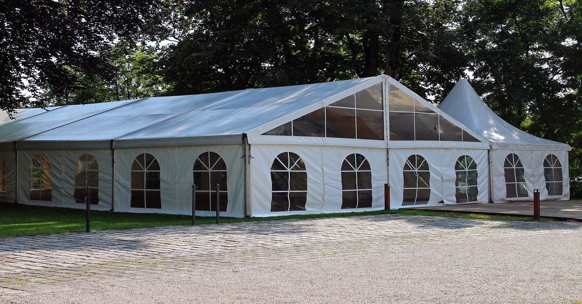 Small Marquee Hire: Create Intimate Backyard Events with Style
