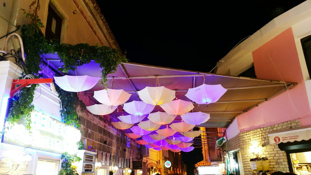 Lighted Marquee Styling